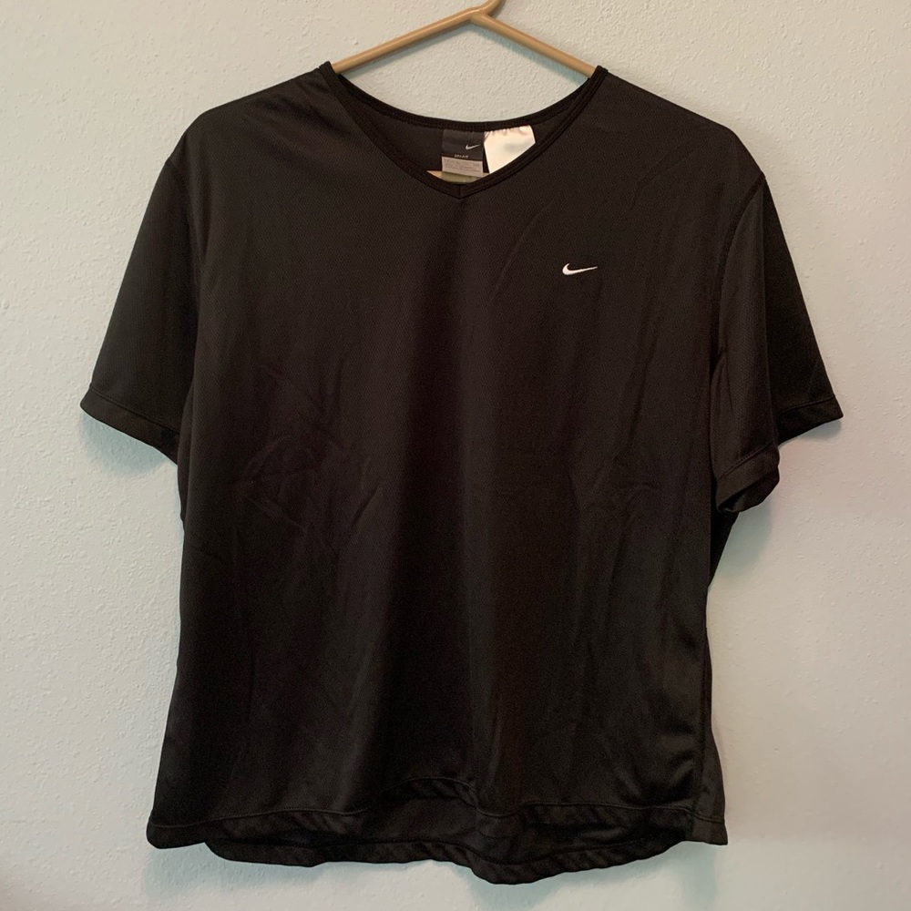 NIKE dri-fit XL (16-18) Jersey material shirt